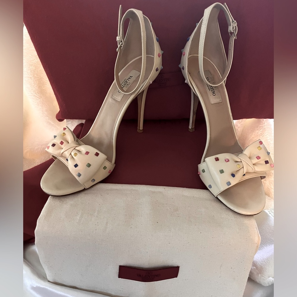 Valentino Garavani Rockstud Sandal Heels
